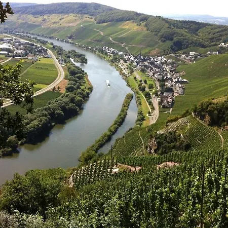Hébergement de vacances Uitzicht Op De Moezel In *